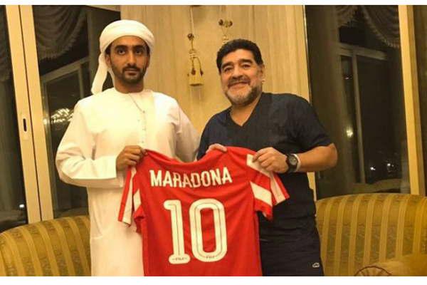 Maradona dirigiraacute en el ascenso de Emiratos aacuterabes 