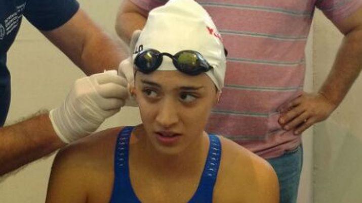 Tiene 16 antildeos y batioacute un reacutecord nacional en el Natatorio Oliacutempico