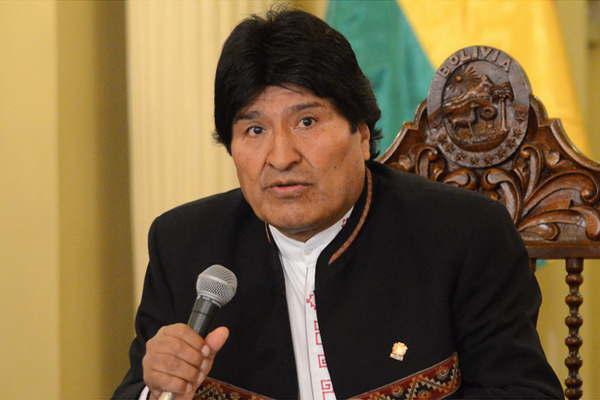 Evo Morales pide al papa Francisco interceder para liberar a nueve bolivianos presos en Chile