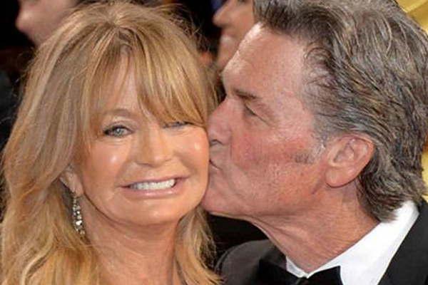 Goldie Hawn reveloacute el secreto para mantener su pareja por 34 antildeos 