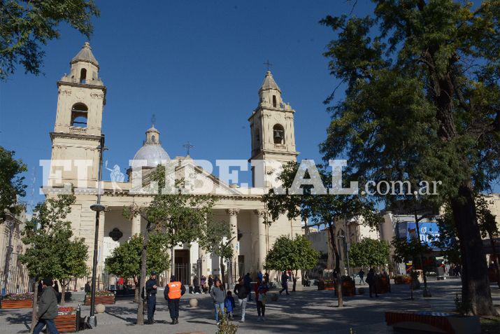 El robo se produjo en uno de los despachos de la Catedral Basílica Nuestra Señora del Carmen