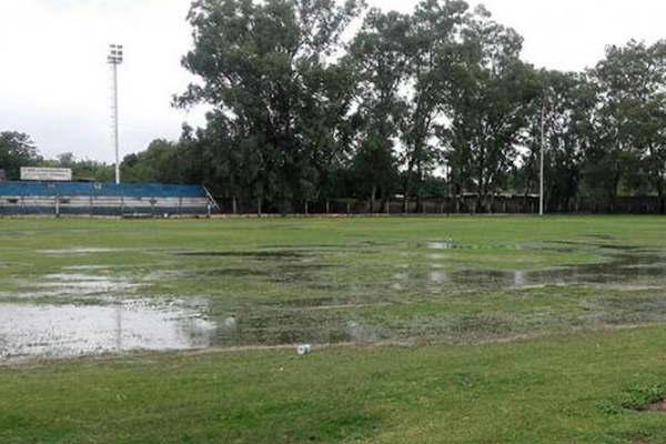 Por las lluvias se reprogamoacute el segundo capiacutetulo de la Copa Santiago 