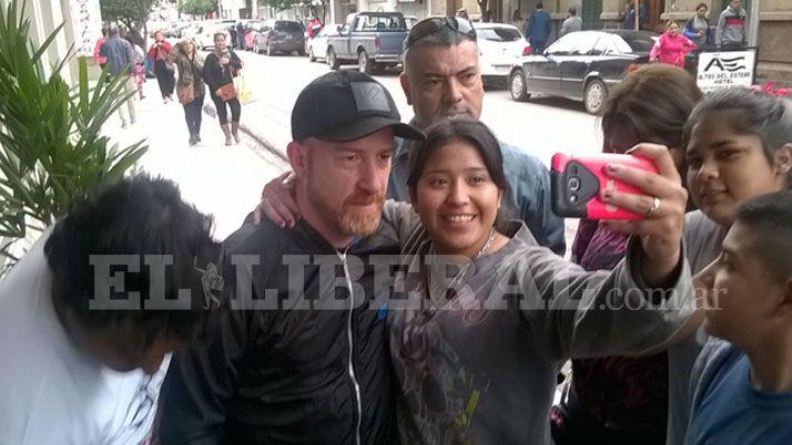 La Beriso saludoacute a sus fans