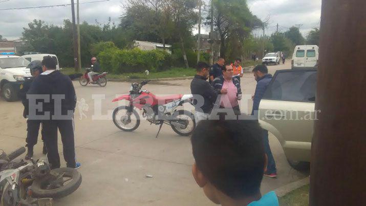 Se conducía sin casco y terminó internado en grave estado