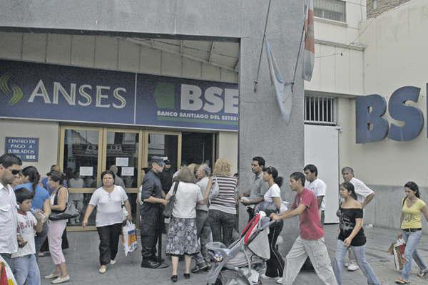 Siguen los pagos a jubilados y beneficiarios de Asignaciones