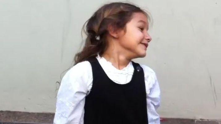 Haciacutea friacuteo iquestte acordaacutes- el conmovedor video de la hija de Pampita