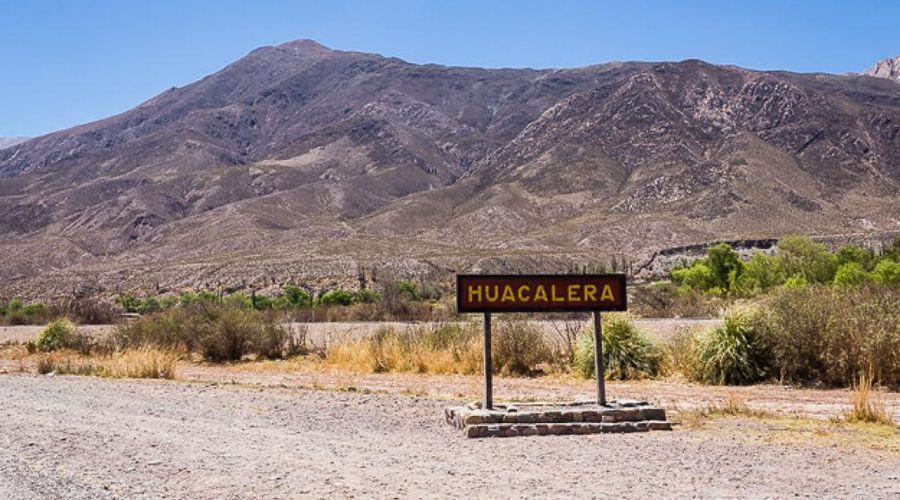 Hallan a dos nintildeos muertos en la cama de su casa