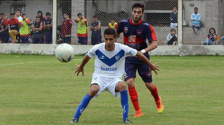 Vélez le ganó a Güemes y se apoderó de la punta