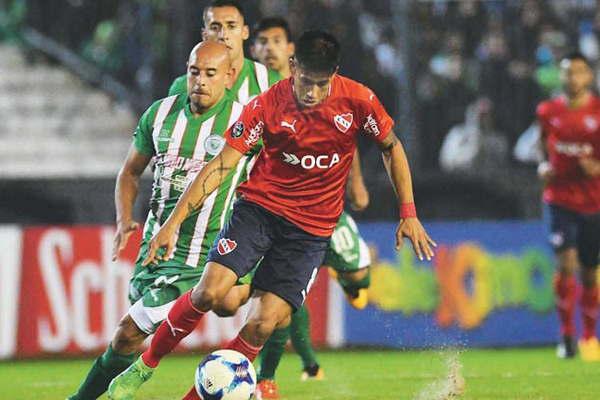 Independiente vencioacute a Camioneros en penales