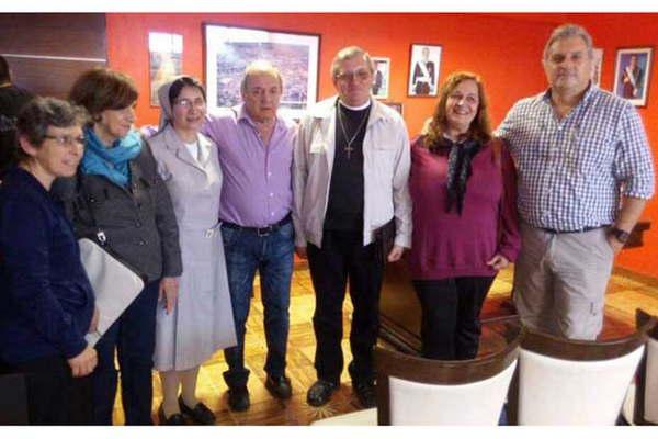 Tras maacutes de 50 antildeos el complejo Santa Rosa recibioacute la escritura