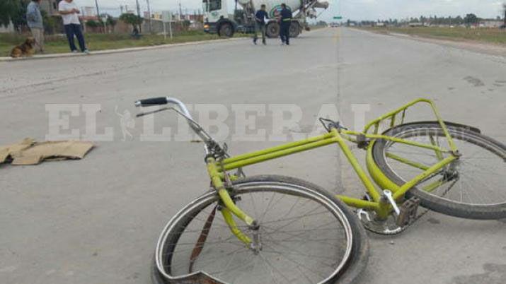 Falleció el ciclista que fuera chocado por un camión