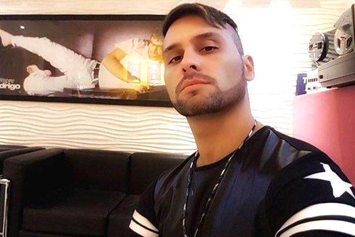 Radetic subió a su cuenta de Instagram en donde aparece en un helicóptero