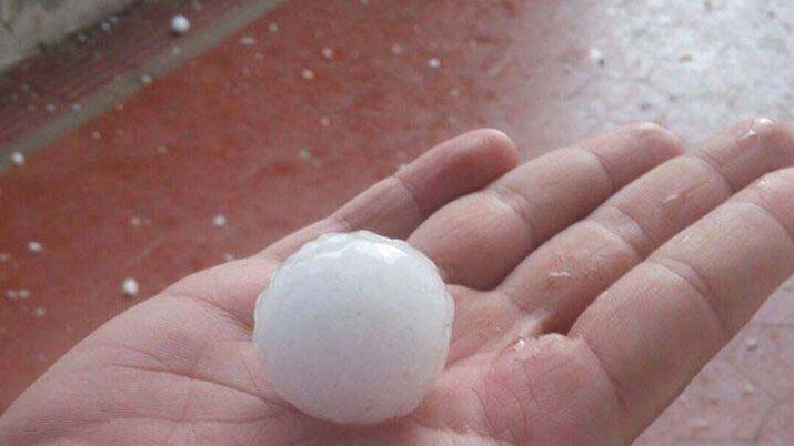 impactantes imgenes del granizo que cayó en Córdoba