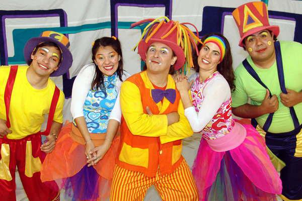 El proyecto Arte con vos se desarrolla  en las localidades El Cruce y Caspi Corral