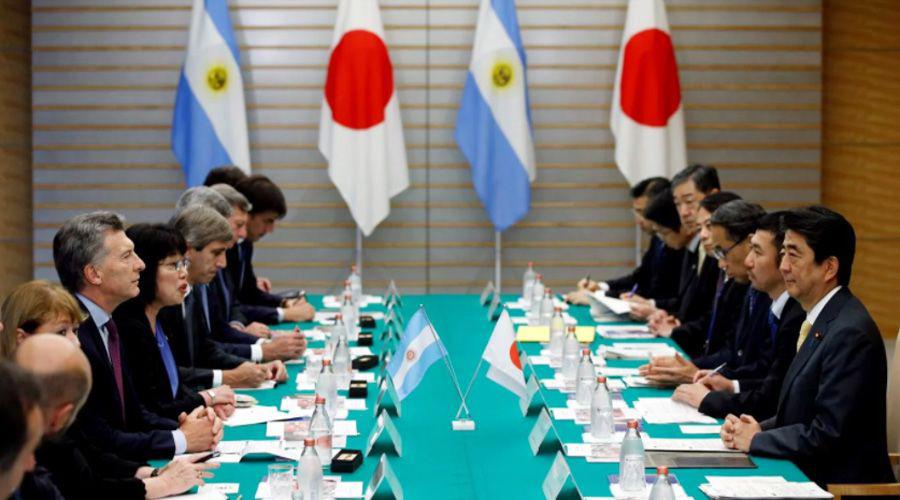 Mauricio Macri se reunioacute con el primer ministro Shinzo Abe
