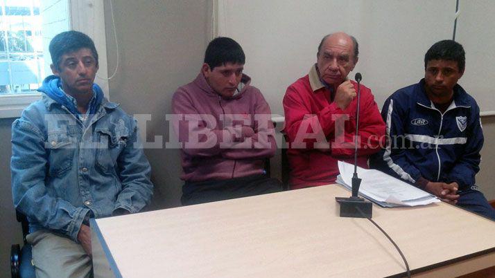 Extienden la detencioacuten de 3 hermanos acusados de asesinar a un joven