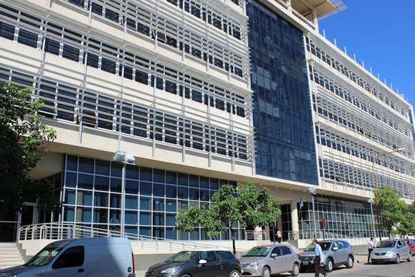 Explicaron el rol de los meacutedicos forenses en los procesos investigativos del Poder Judicial de Santiago