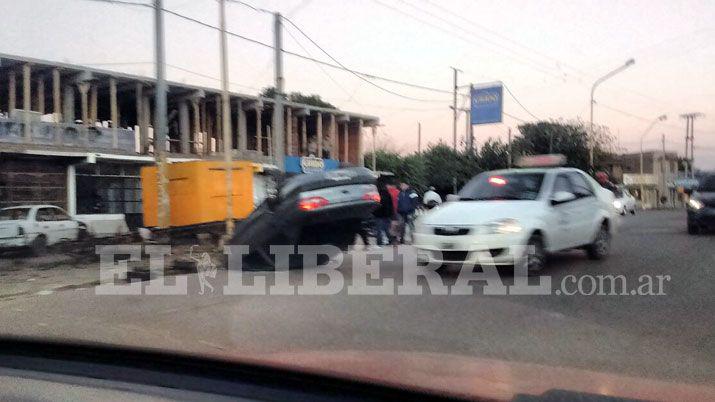 Volcoacute violentamente tras quedarse dormido al volante