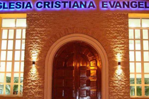 Invitan a la celebracioacuten por los 110 antildeos de la Iglesia Cristiana Evangeacutelica