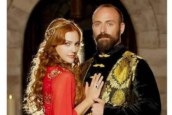 Actriz de El Sultaacuten contoacute doloroso secreto- Me pidieron que abortara