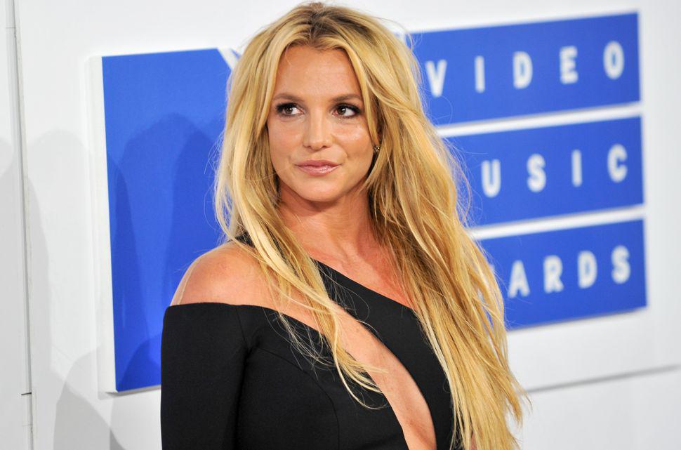 El sensual desfile de Britney Spears