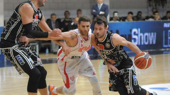 El Negro bandeño se puso en ventaja en la serie de playoffs ante La Gloria cordobesa