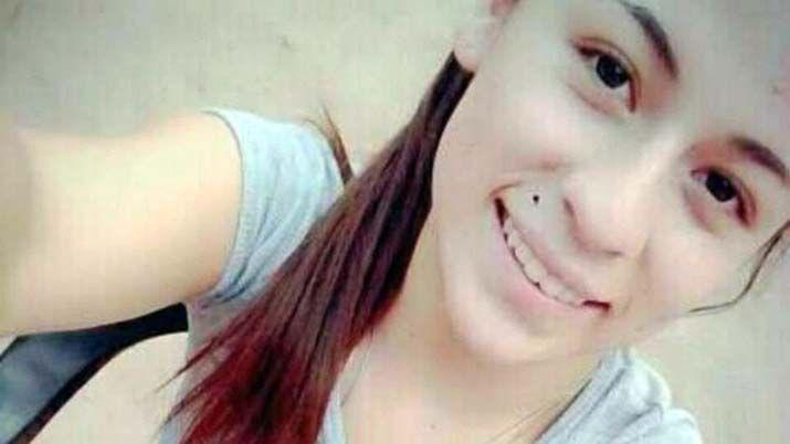 Encuentran cartas un dije y un pedazo de tela en la buacutesqueda de Daiana