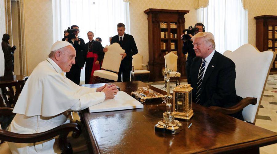 Donald Trump visitoacute al papa Francisco en el Vaticano