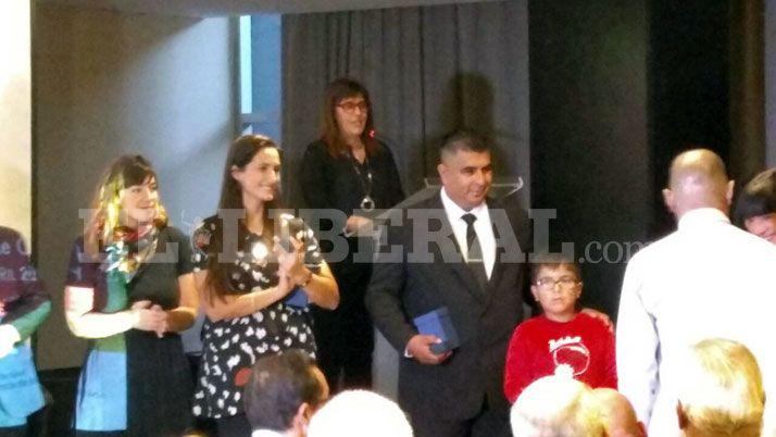 Policiacutea santiaguentildeo conocioacute al nintildeo a quien le salvoacute la vida