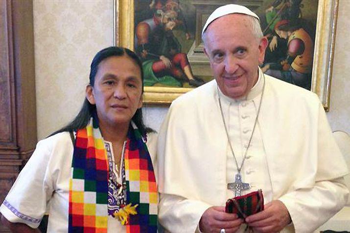 Milagro Sala en una foto de archivo con el Papa Francisco 