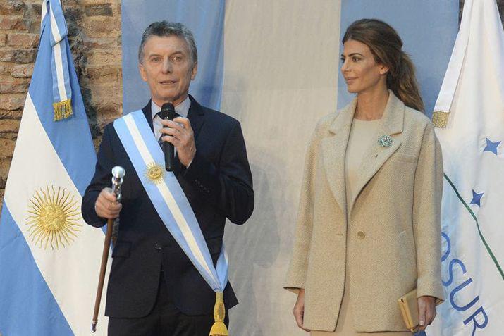 El presidente Mauricio Macri con su esposa Juliana Awada en el Museo del Bicentenario de la Casa Rosada