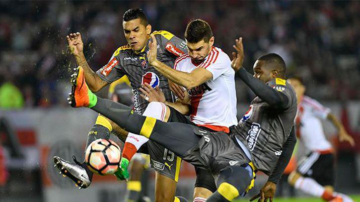 River perdioacute ante el DIM por 2 a 1