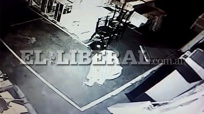 VIDEO  Ladrones robaron una caja fuerte con 200000 pesos