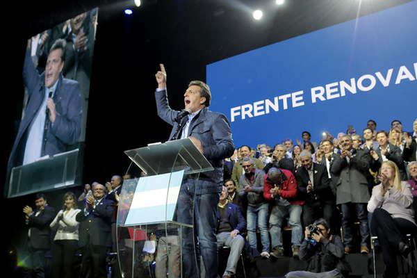 Massa y Stolbizer presentaron el frente Un Paiacutes opositor a Macri y para frenar a Cristina 