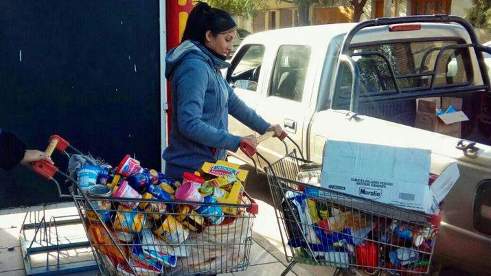 Bromatologiacutea decomisoacute gran cantidad de mercaderiacutea en tres comercios