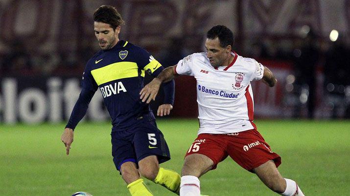 Boca lo ganaba y Huracaacuten lo empatoacute con un poleacutemico penal