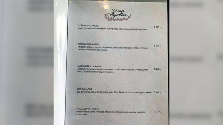 Escaacutendalo- le pusieron nombres de famosas a los platos del menuacute