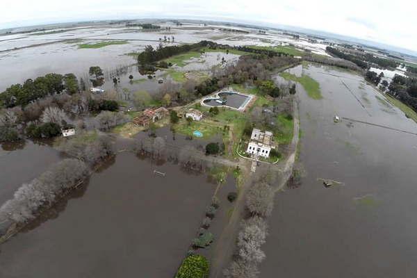 CRA advirtioacute que las inundaciones generaron peacuterdidas irrecuperables 