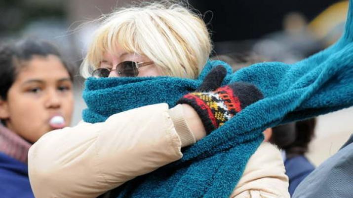 La semana comenzoacute con una miacutenima de 1 grado en Santiago