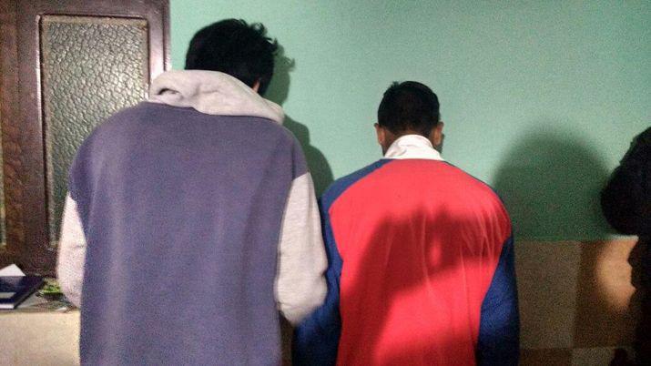 Tras allanamiento detienen a dos primos acusados de robo