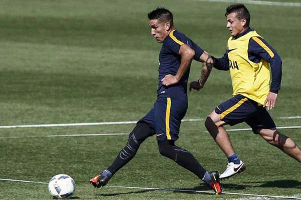 Daniel Angelici habloacute con Guillermo iquesty vuelve Ricardo Centurioacuten