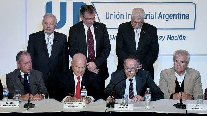 El empresario Miguel Acevedo asumió al frente de la UIA