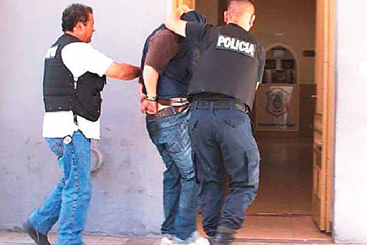 El fabulador terminó siendo reducido por la policía por orden de la Justicia