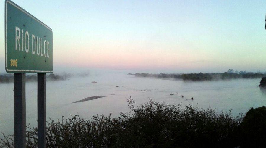 La bruma sobre el riacuteo Dulce un espectaacuteculo uacutenico en esta friacutea mantildeana