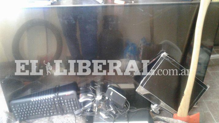 Detienen a tres sujetos en varios allanamientos