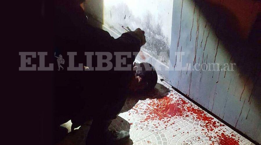 El charanguista Ramoacuten Aacutelvarez detuvo a golpes a un ladroacuten