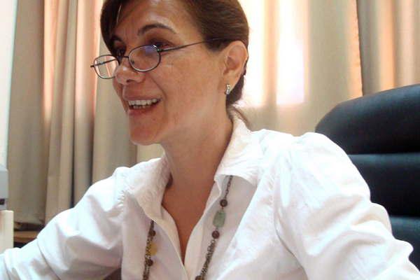 Condenado por violacioacuten habriacutea amenazado con degollar a familia 