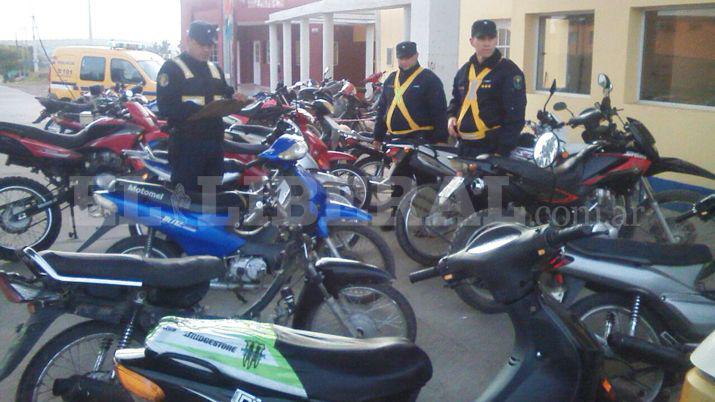 Poco maacutes de 20 motocicletas fueron secuestradas en Ojo de Agua