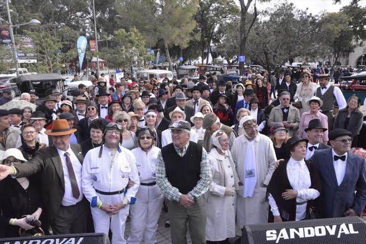 Miles de turistas ya disfrutan de la temporada de Las Termas