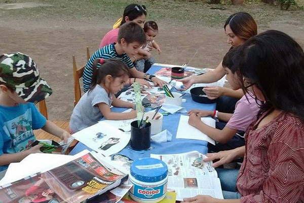 Invitan a participar de la Feria de Artesanos en la Casa del Bicentenario